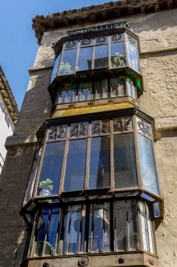 Tole ortaçağ mimarisi