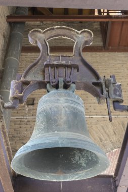 Bir Hıristiyan kilisesinde çan