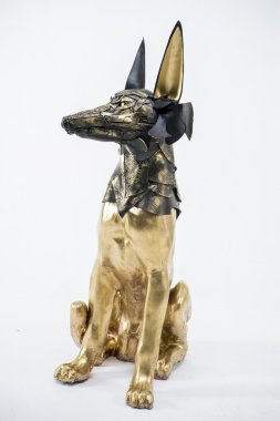 Mısır tanrısı Anubis'in heykeli