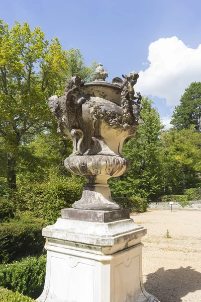 Cornucopia monument in Spain — ストック写真