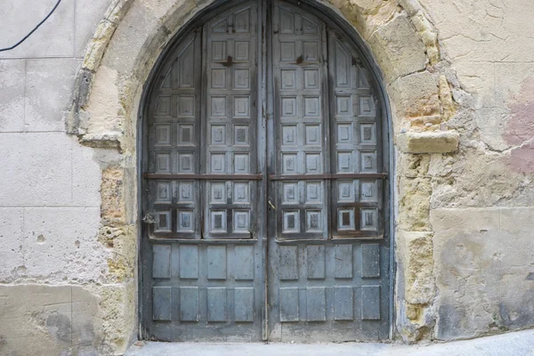 Vecchio ingresso in legno — Foto Stock
