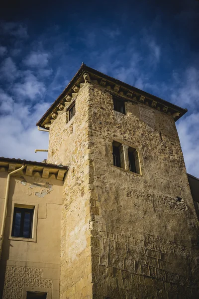 Architektura a starých oken Segovia — Stock fotografie