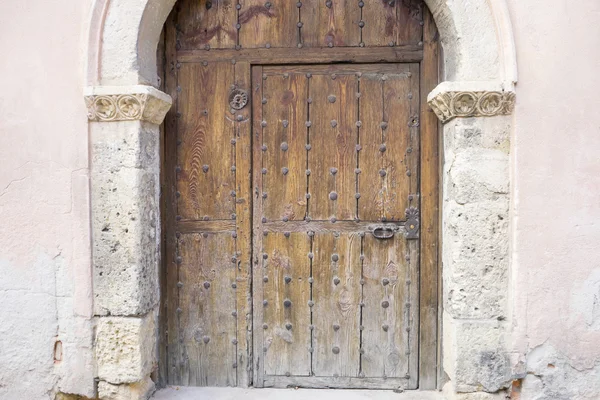 Stare drewniane wejście — Zdjęcie stockowe