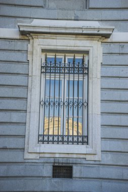 Antik Almudena Katedrali