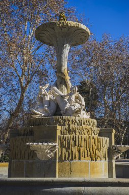 Retiro park klasik çeşme
