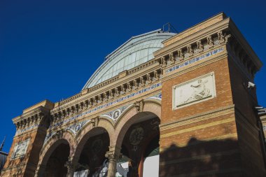 Retiro park sarayda Velazquez