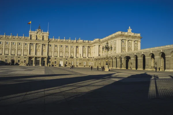 Nationalmonument, Kungliga slottet i Madrid, ligger i området o — Stockfoto