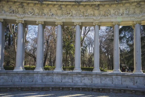 Pomník v parku Retiro, Madrid — Stock fotografie