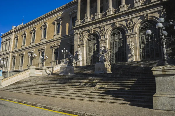 Nationale bibliotheek van Madrid, Spanje — Stockfoto
