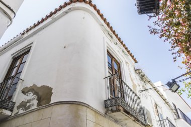 Geleneksel Endülüs sokaklarında