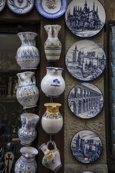 Традиционные ремесла в уличной лавке Испании — стоковое фото