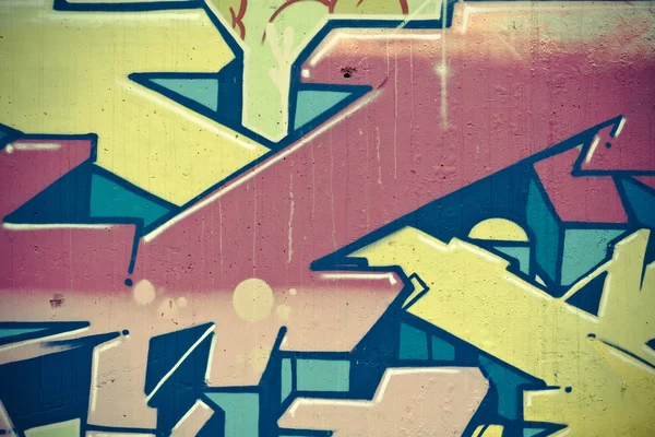 Stadsmuren med graffiti — Stockfoto