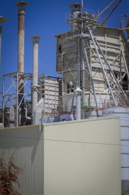  Sanayi, rafineri tesisi