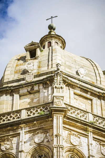 Torre da catedral de toledo — Fotografia de Stock