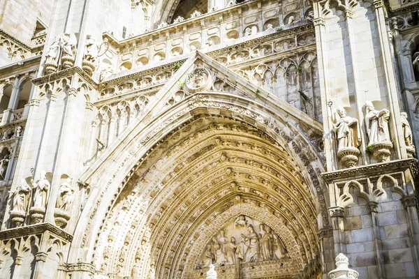 トレド大聖堂のファサード — ストック写真