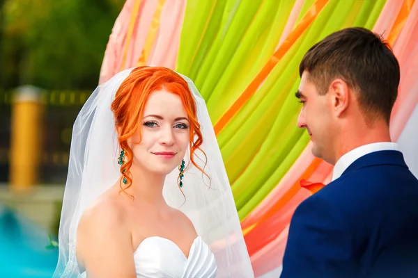 Bride and groom — Stock Photo, Image