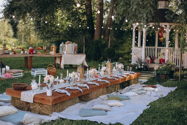 Decorations Made Wood Wildflowers Served Festive Table — Stock Photo, Image