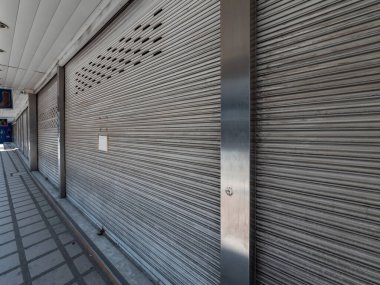 Pattaya, Tayland - 31 Aralık 2020: Covid-19 salgını Tayland 'daki tatil beldesi Pattaya için korkunç sonuçlar doğurdu. Birçok dükkan kapandı, bazıları bir daha açılmadı..