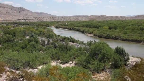 Řeka Rio Grande v národním parku Big Bend. — Stock video