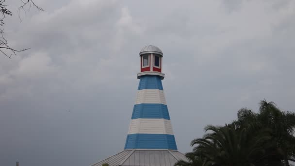 Latarnia morska w latarni morskiej dzielnicy Kemah. — Wideo stockowe