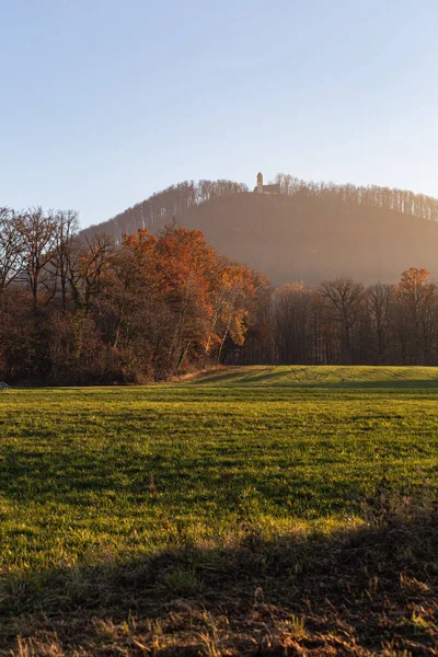 Jesień Trawnik Krajobraz Pobliżu Południowych Niemiec Miasta Schwabisch Gmund Pomarańczowymi — Zdjęcie stockowe