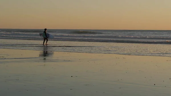 Oceanside California Amerikai Egyesült Államok Dec 2019 Surfer Silhouette Pacific — Stock Fotó