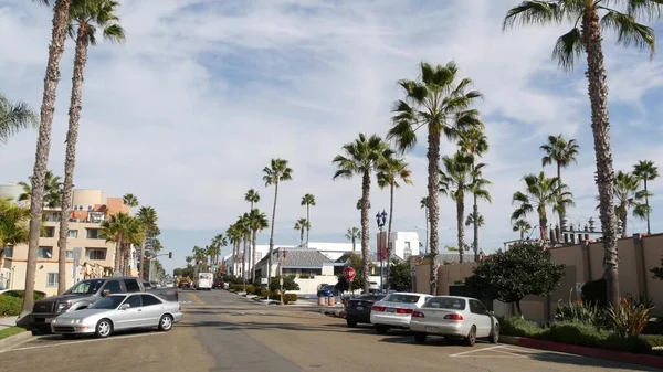 Oceanside California Ene 2020 Palmeras Típica Calle Americana Balneario Tropical — Foto de Stock