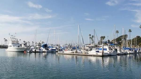 Oceanside Kalifornie Usa Leden 2020 Přístavní Rybářská Vesnice Luxusní Jachty — Stock fotografie