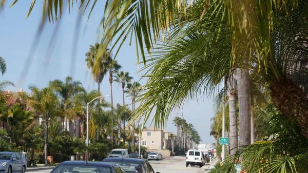 Oceanside Kalifornia Usa Jan 2020 Typowa Ulica Podmiejska Różne Domy — Zdjęcie stockowe