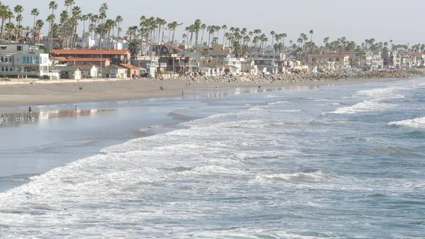 Oceanside California Usa Feb 2020 Local People Walking Strolling Pacific — Stock Photo, Image