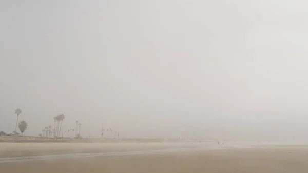 Homokos Ködös Strand Encinitas California Usa Csendes Óceáni Part Sűrű — Stock Fotó