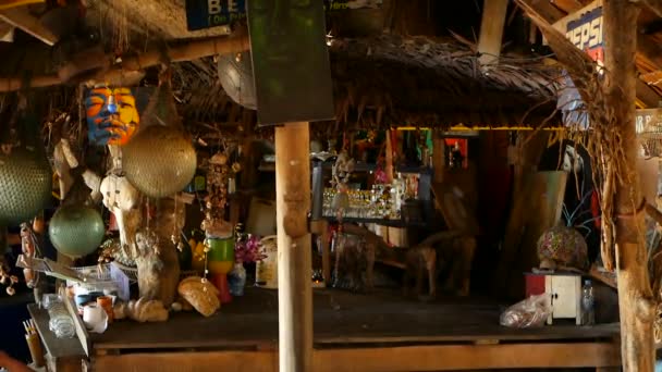 Jamaika Keneviri Rasta Marihuana Reggae Barı Gevşetiyorum Tropikal Yaz Plajında — Stok video