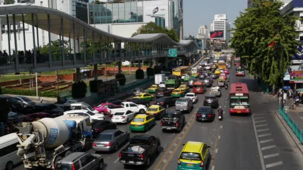 Bangkok Thailandia Dicembre 2018 Automobili Sulla Trafficata Strada Della Città — Video Stock