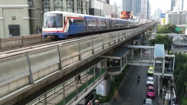 Bangkok Thailandia Dicembre 2018 Cavalcata Treno Città Treno Moderno Che — Video Stock