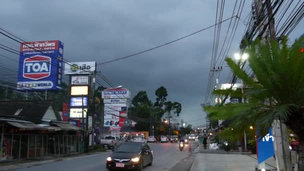 Koh Samui Island Tailandia Junio 2019 Ocupado Transporte Poblado Calle — Vídeos de Stock