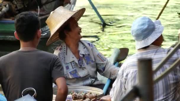 Bangkok Thailand Hazi Ran 2019 Lat Mayom Yüzer Pazarı Geleneksel — Stok video