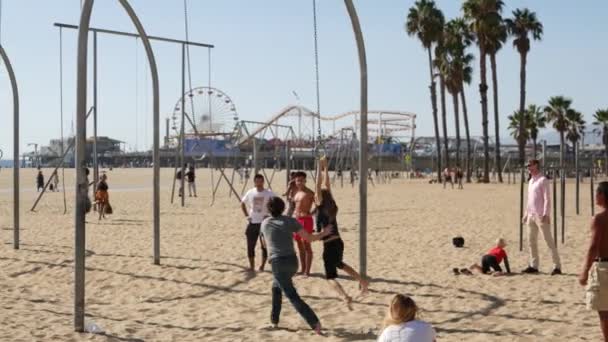 Санта Моника Лос Анжелес Сша Октября 2019 Года Мускулистый Пляж — стоковое видео