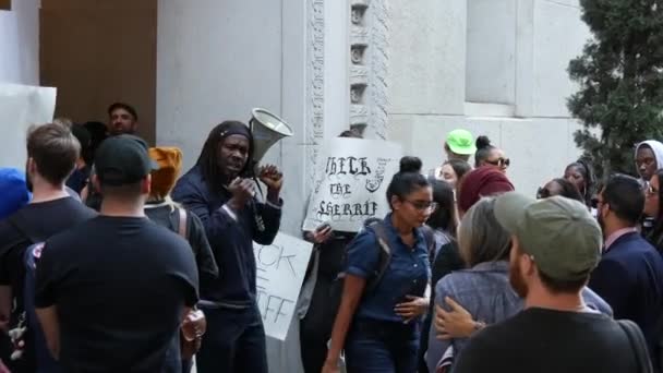 Los Angeles California Eua Out 2019 Greve Pessoas Perto Hall — Vídeo de Stock