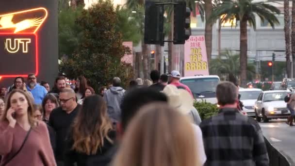 Las Vegas Nevada Usa Dec 2019 People Pedestrian Walkway Multicultural — Stock Video