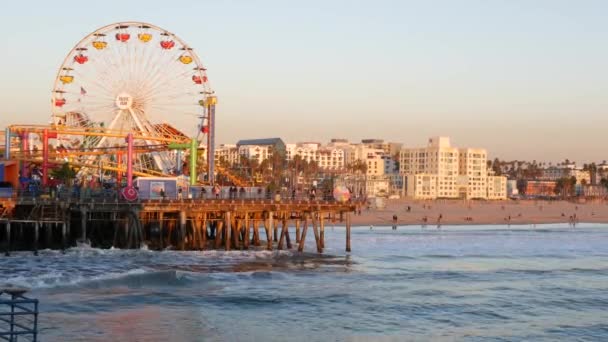 Santa Monica Los Angeles Usa Dec 2019 Classic Ferris Wheel — Stock Video