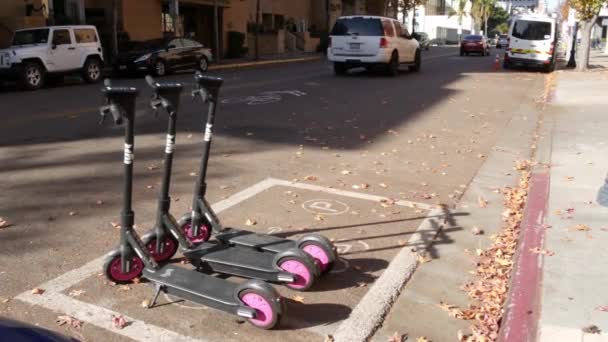 San Diego California Usa Jan 2020 Row Ride Sharing Electric — Stock Video