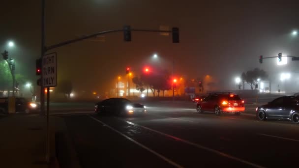 Vista California Usa Jan 2020 Tengerészeti Réteg Sűrű Köd Felhajtó — Stock videók
