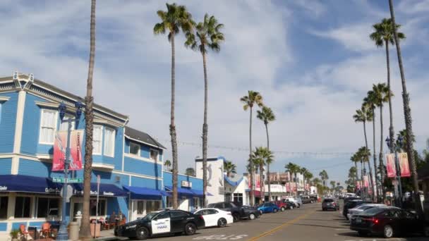 Oceanside Kalifornien Usa Jan 2020 Polissheriffbil Pier View Coffee Café — Stockvideo