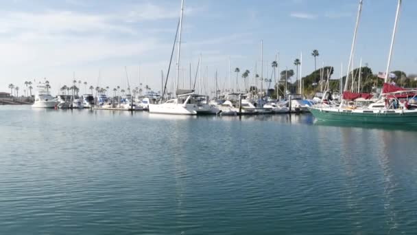 Oceanside California Ene 2020 Pueblo Pescador Frente Mar Yates Lujo — Vídeos de Stock