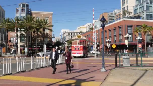 San Diego Californië Feb 2020 Amr Amerikaanse Medische Reactie Ambulance — Stockvideo