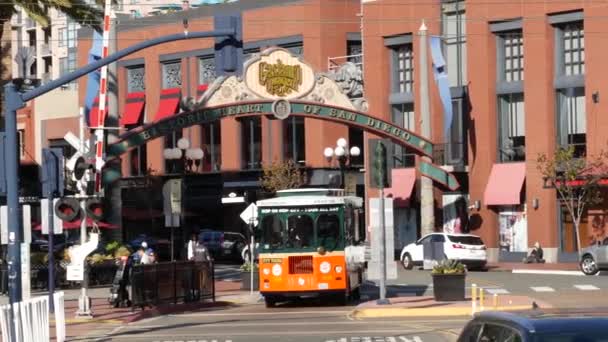 San Diego California Usa Feb 2020 Gaslamp Quarter Historisk Entré — Stockvideo