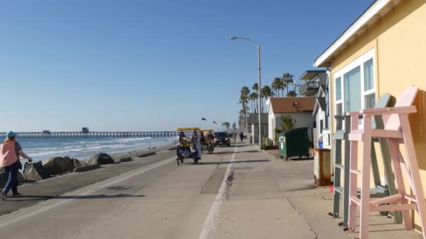 Oceanside California Feb 2020 Gente Caminando Por Paseo Marítimo Paseo — Vídeos de Stock