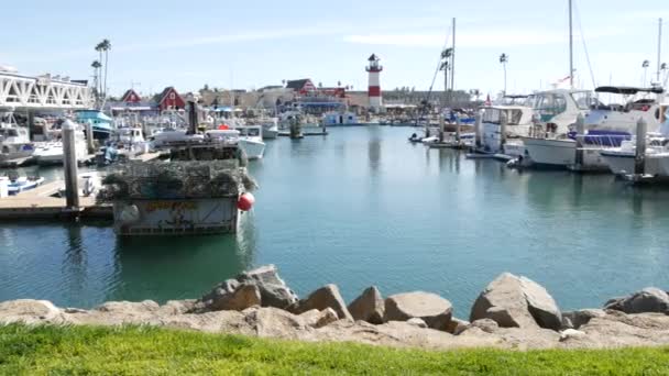 Oceanside Californië Feb 2020 Havendorp Met Vissersboten Jachten Jachthaven Aan — Stockvideo