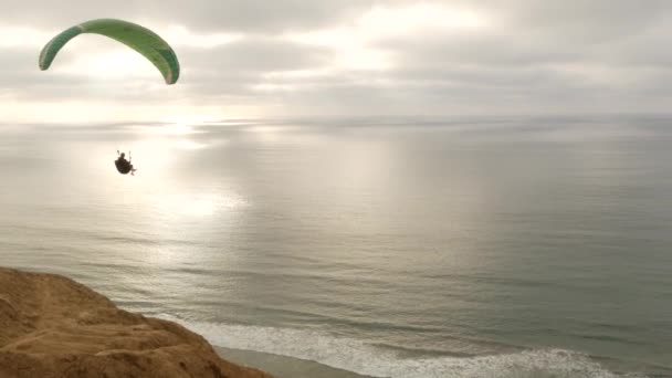 San Diego California Usa Nov 2020 People Paragliding Torrey Pines — 비디오