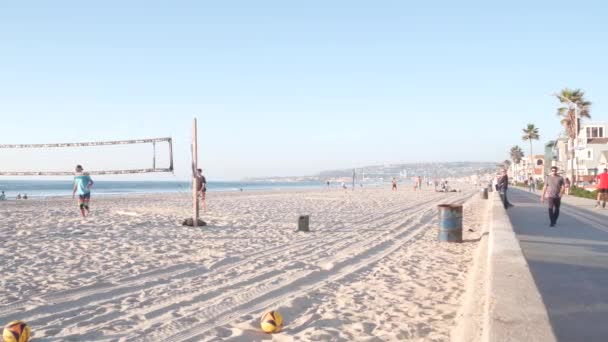 San Diego California Usa Kasım 2020 Plaj Sahasında Voleybol Oynayan — Stok video